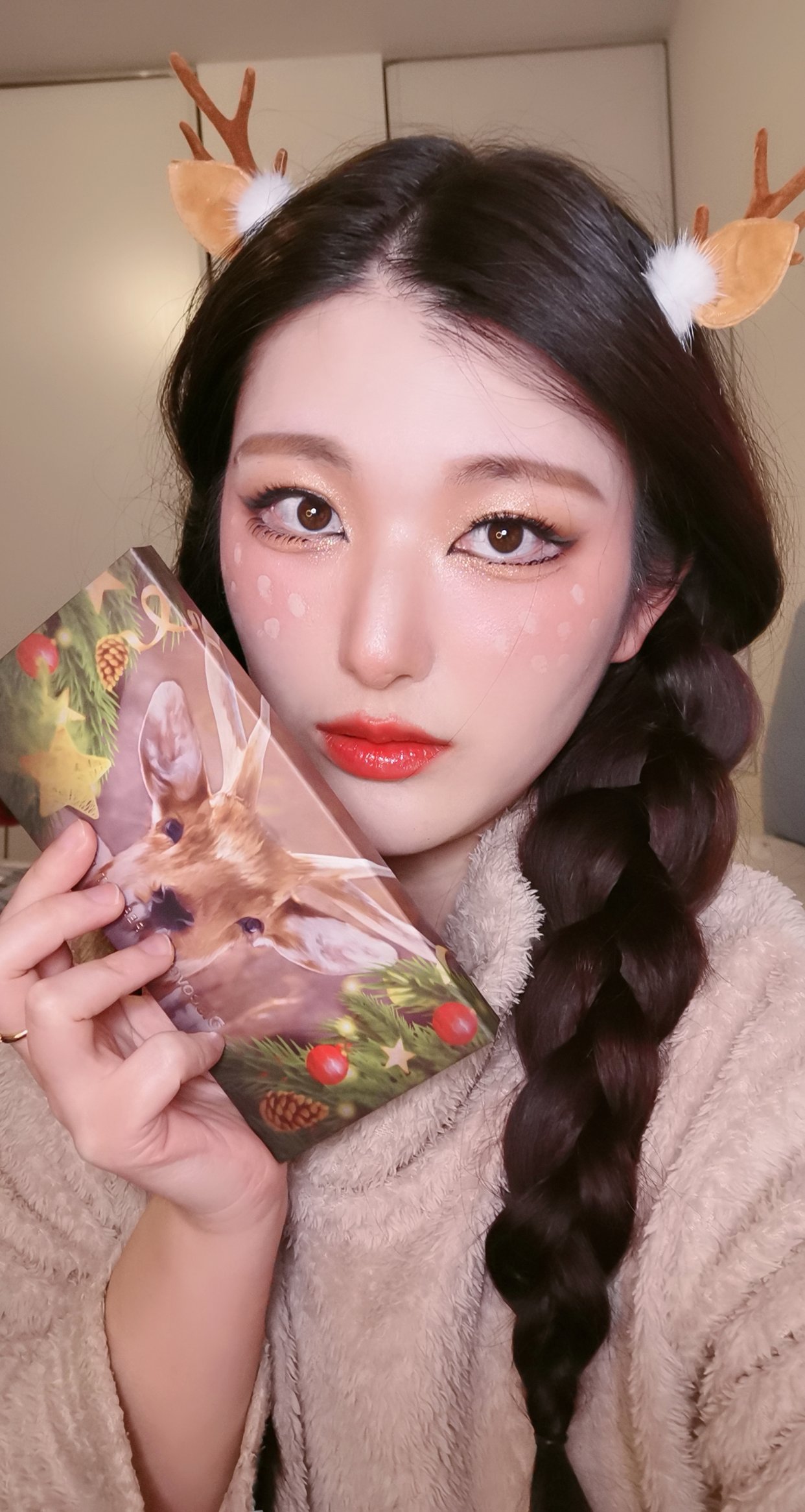 仿女神妆：一定是世界上最不可爱的孩子