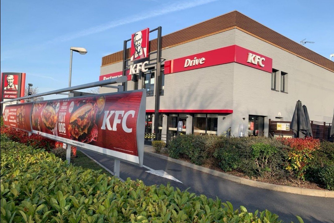 KFC又八折又送圣代的是要让我每天都去吃炸鸡吗