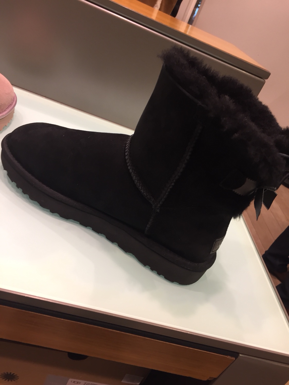 购物村最爱UGG啦