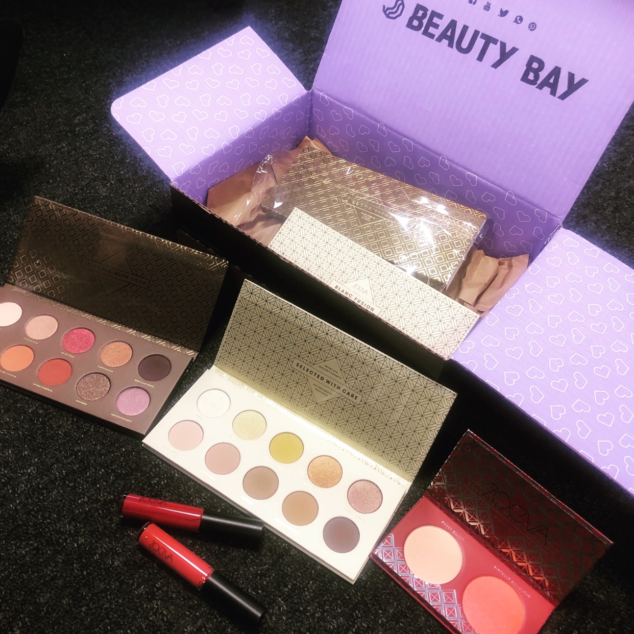 Beauty bay 开箱，我的zoeva到货啦❤️
