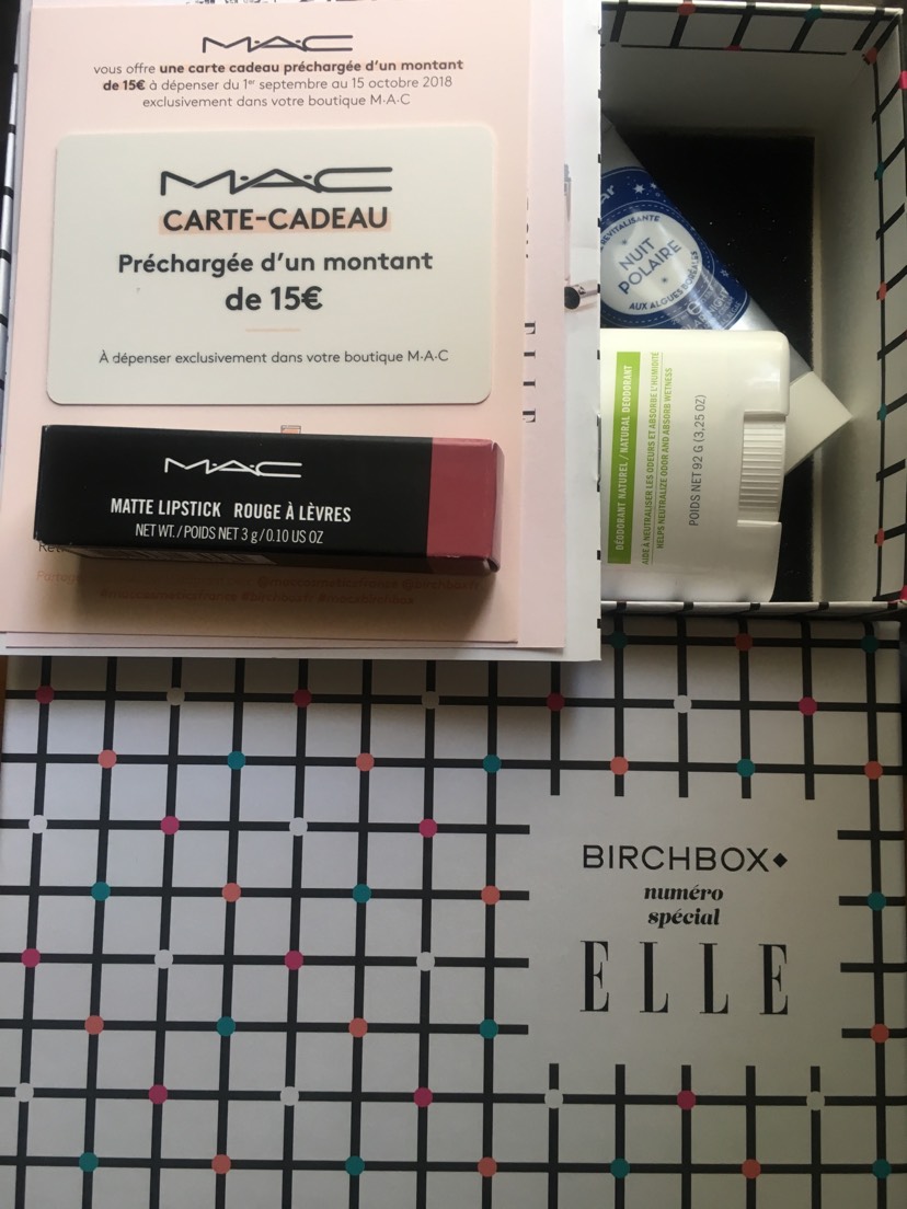 快去订这个月的birchbox吧