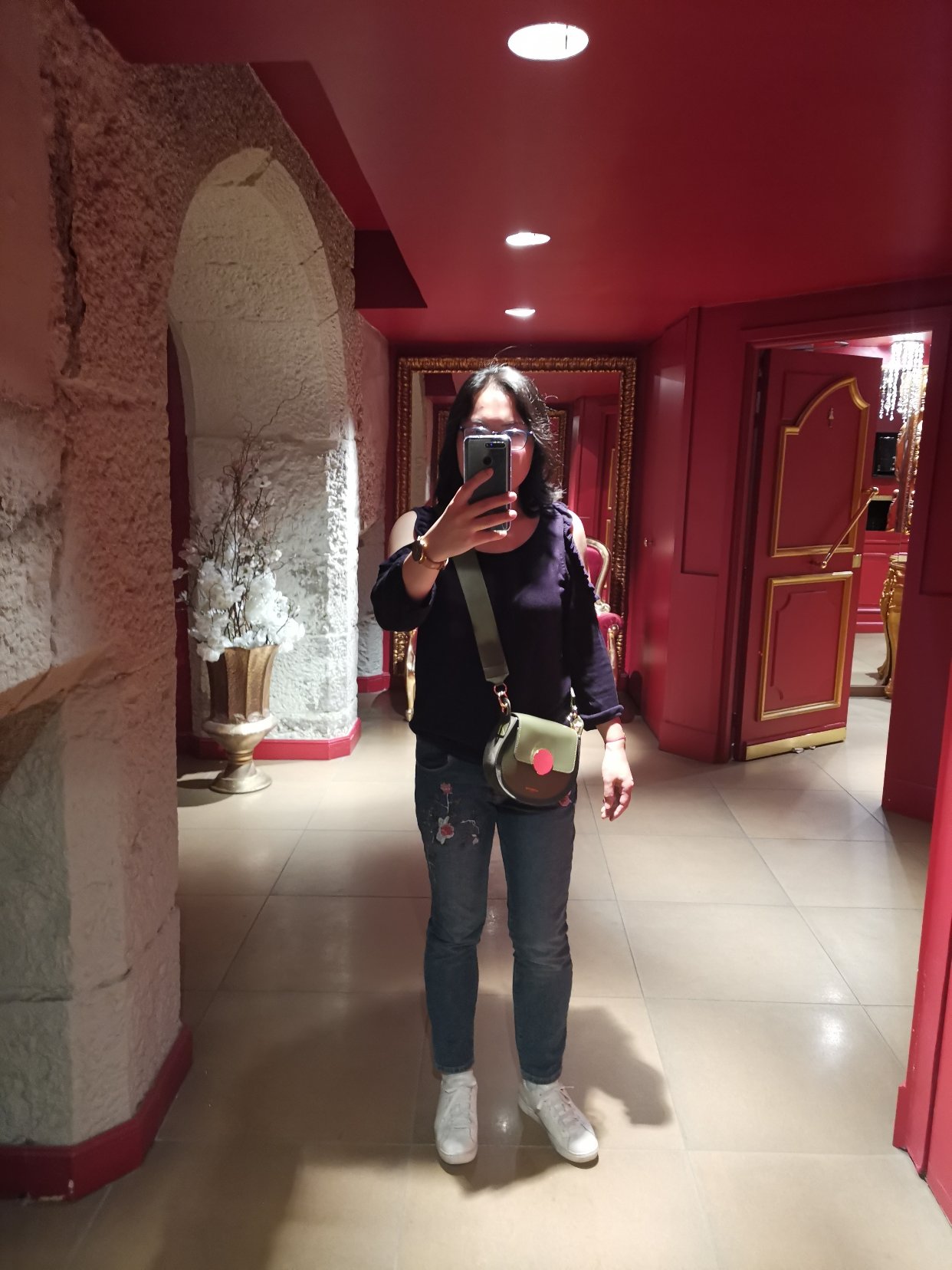 https://s3-eu-west-1.amazonaws.com/prod-treasure-image/file1_hXHIBCMQuPbR.jpg