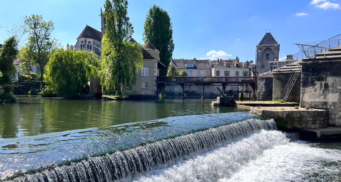 巴黎近郊好去处！Moret sur Loing