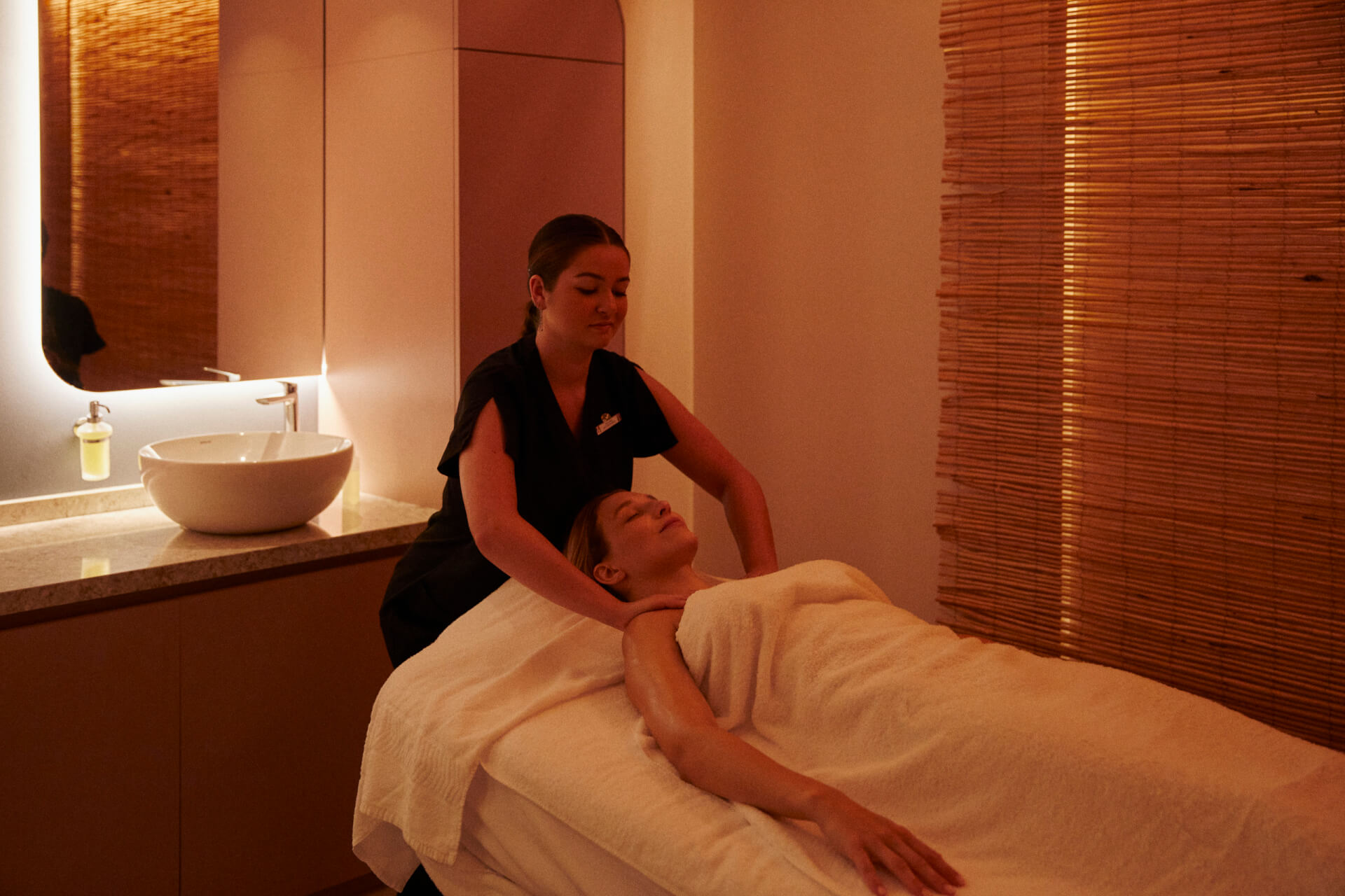 Spa treatment room Gregolimano