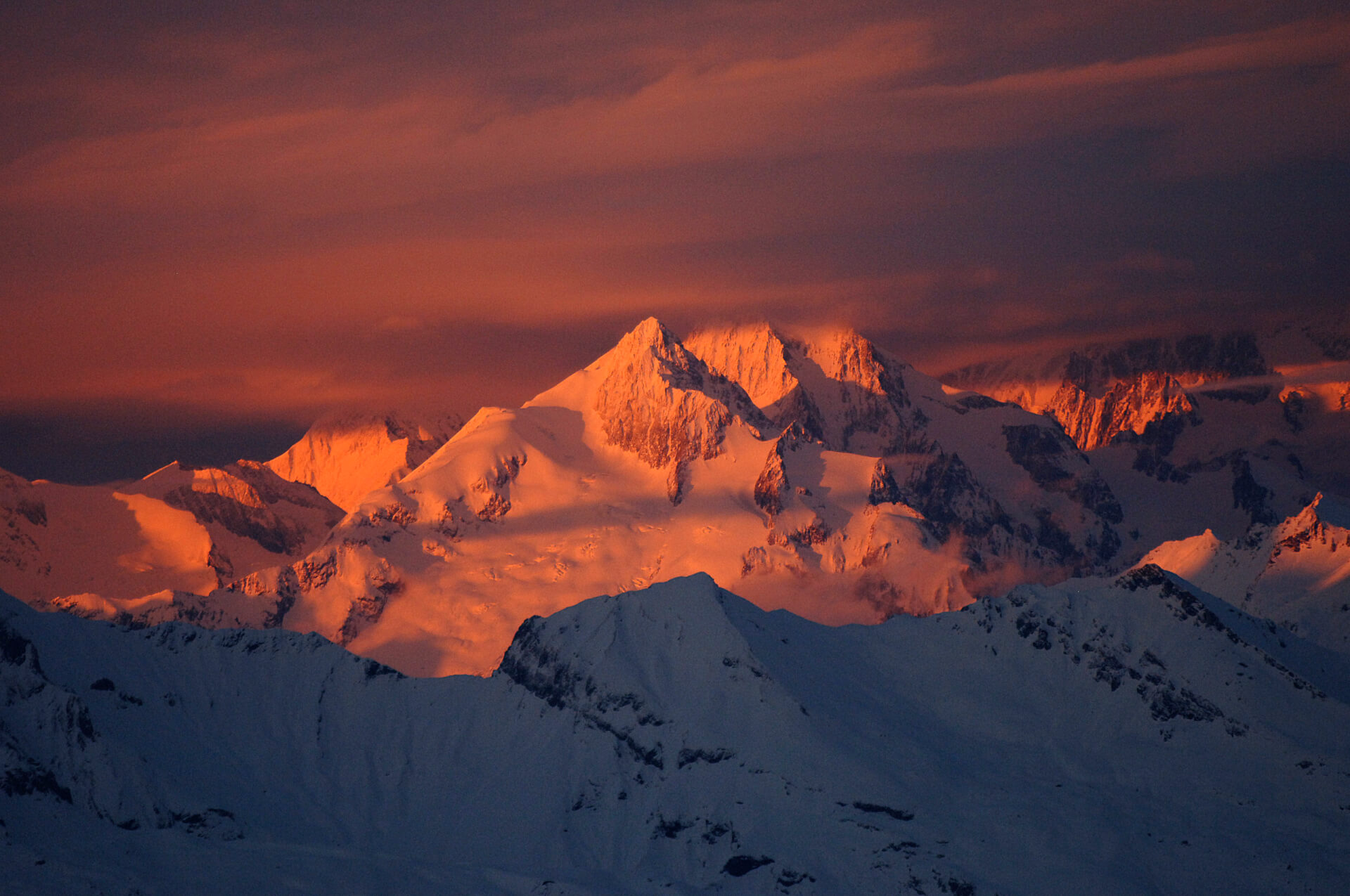 Paradiski skiing