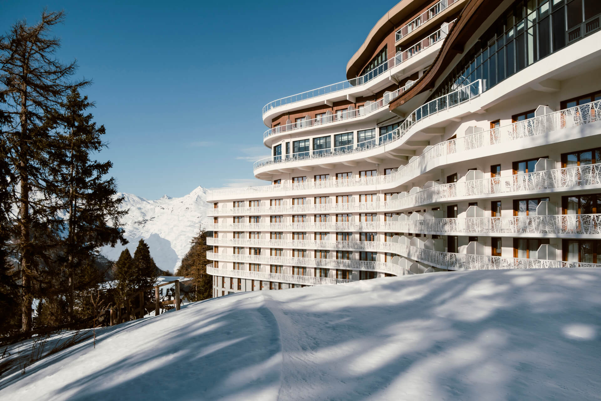 Club Med Les Arcs Panorama exterior snowy