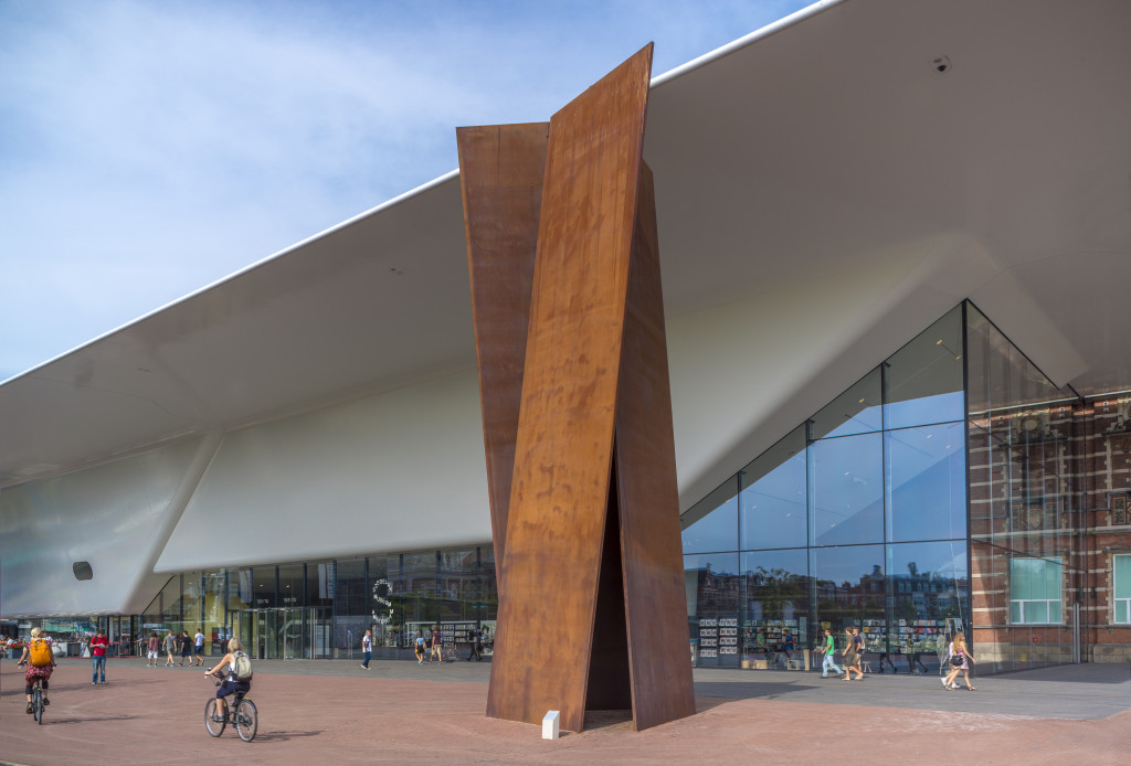 Stedelijk Museum Amsterdam and Richard Serra's Sight Point. Photo: John Lewis Marshall