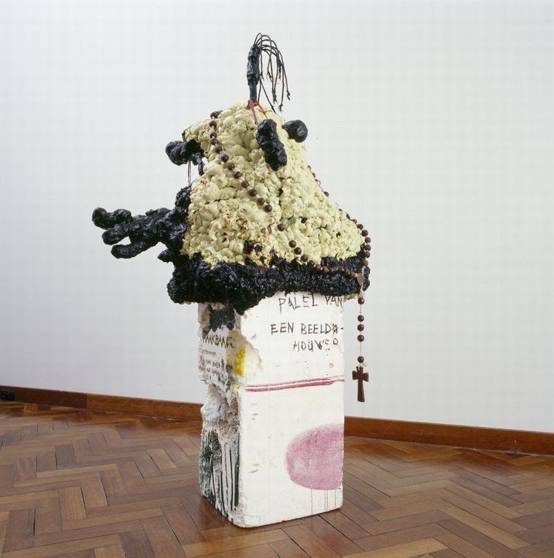 David Bade, “Palet van een Beeldhouwer,” 1999. Acquired in 2000. Collection Stedelijk Museum Amsterdam / © David Bade.