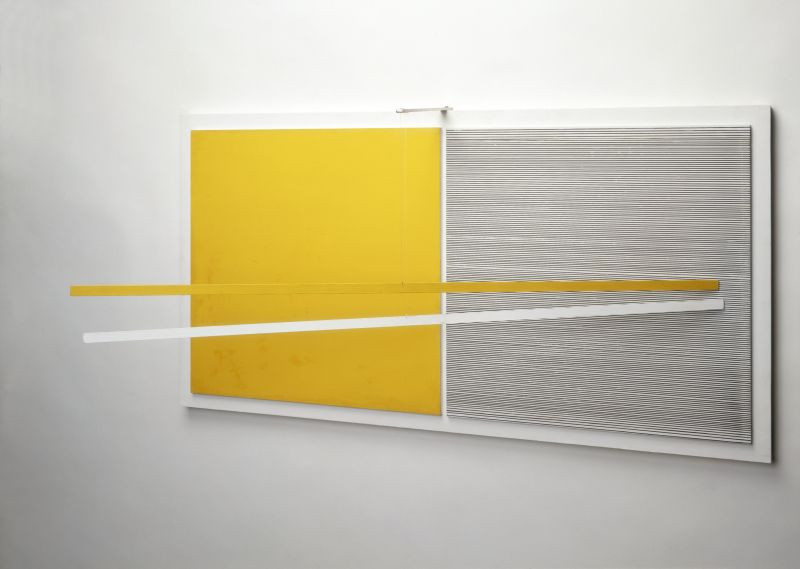 Jesus Rafael-Soto, “Parallèles: jaune et blanc,” 1965. Collection Stedelijk Museum Amsterdam, acquired in 1966. Courtesy Pictoright Amsterdam 2020.