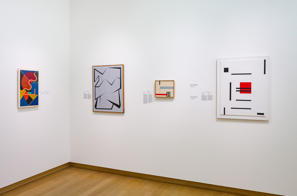 From left to right, works by Nicolaas Warb (Fine Warburg, 2 x), Sedje Hémon and Marlow Moss. Photo: Peter Tijhuis.