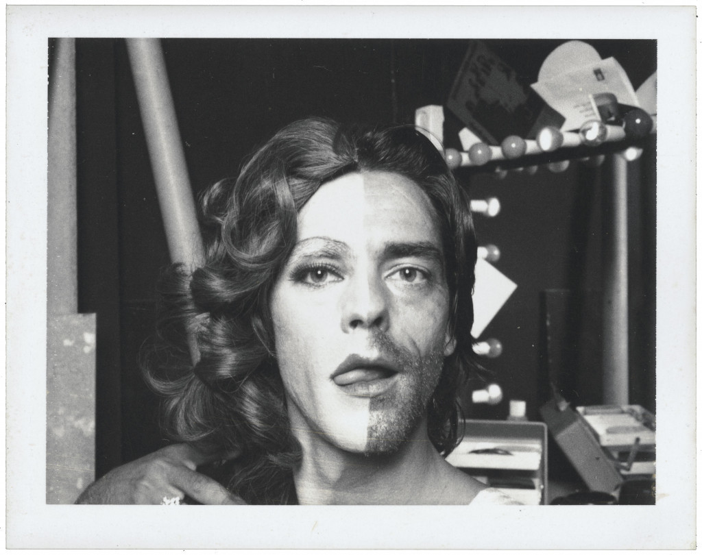 S'he, 1973-74, Original Auto-Polaroid, type 107, 8,5 x 10,8 cm. Met dank aan ULAY Foundation