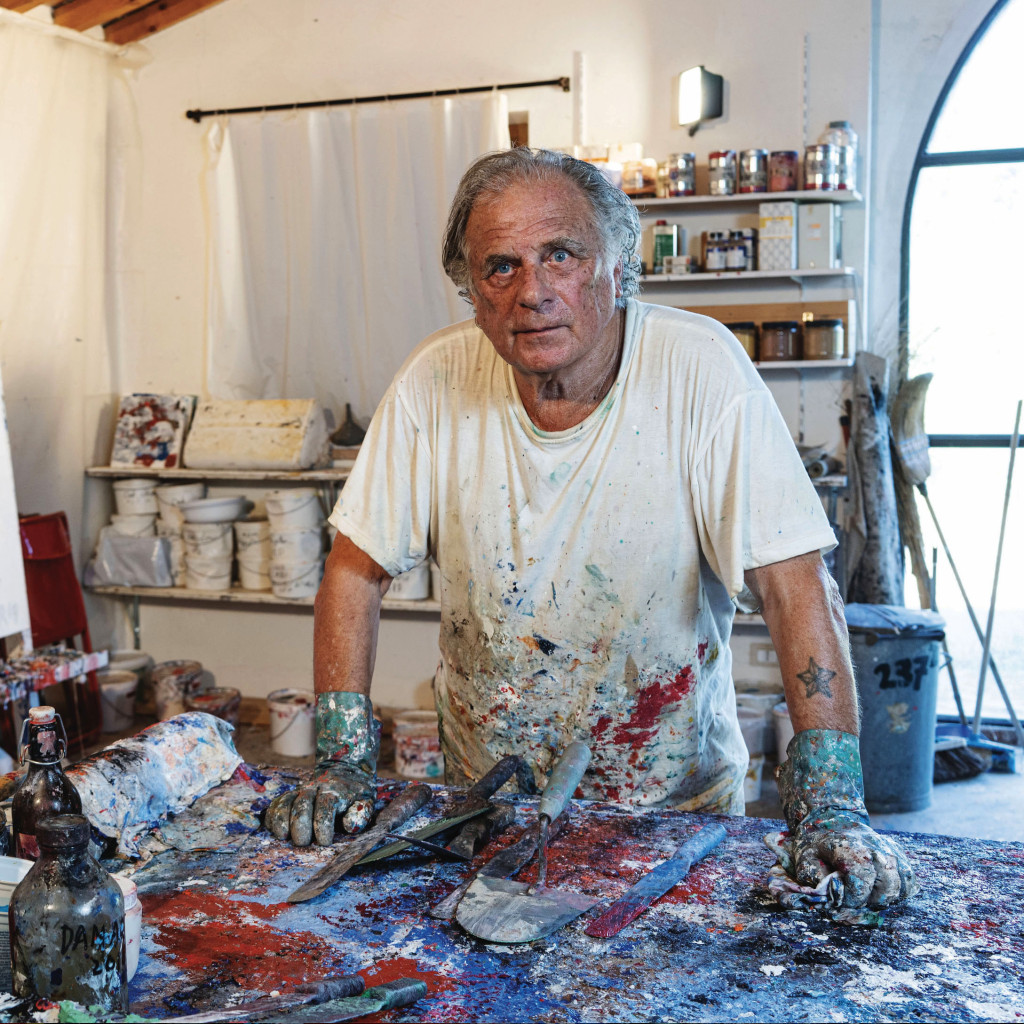 Photo of Jan Cremer in his atelier 