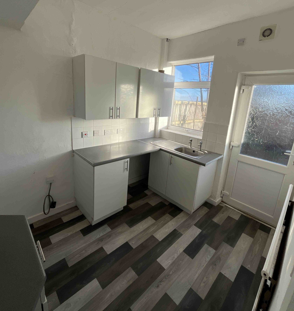 Devonshire Street, NG19 8SU