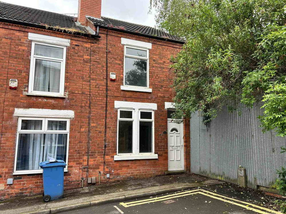 Holden Street, NG18 5LH