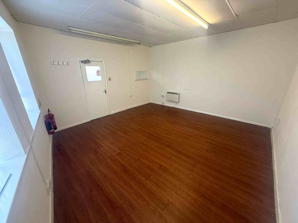 Unit  Springbank House, Craster Street, NG17 5AG