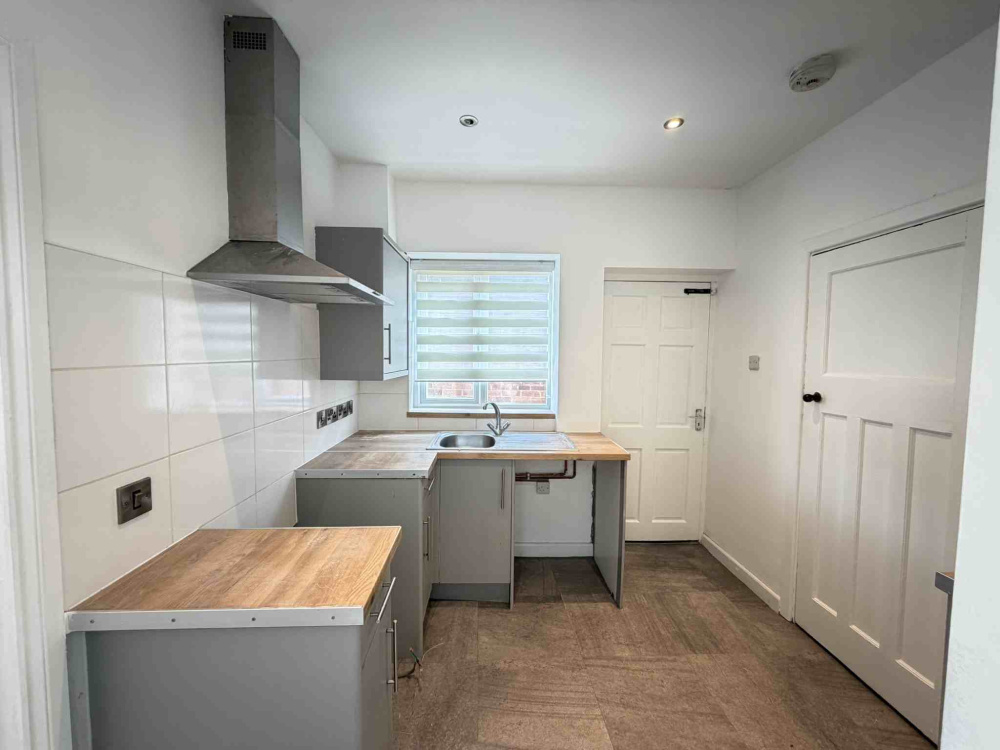 Allens Cottages, S80 1QU
