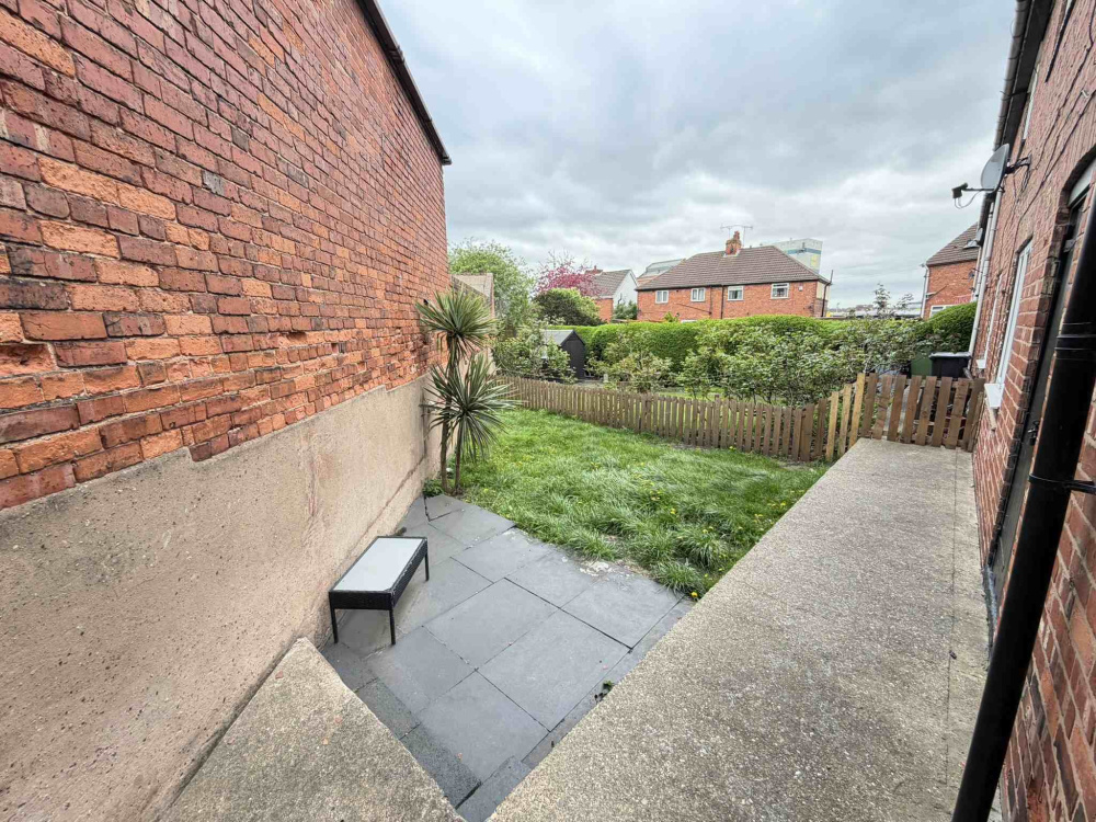 Allens Cottages, S80 1QU