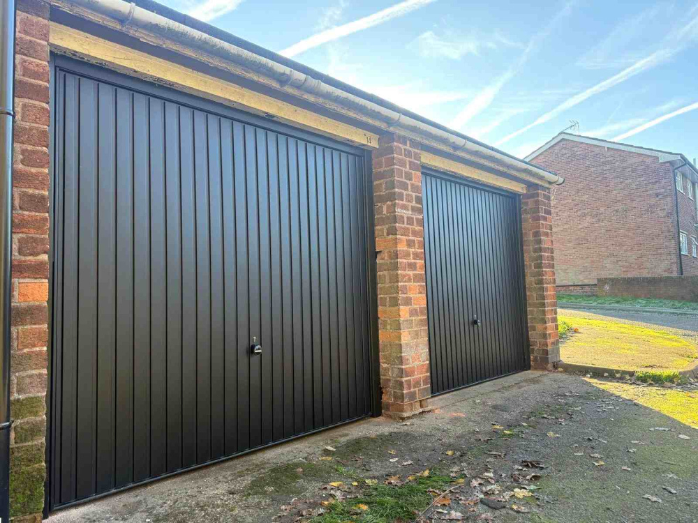 Garage, Burlington Drive, NG19 7HT