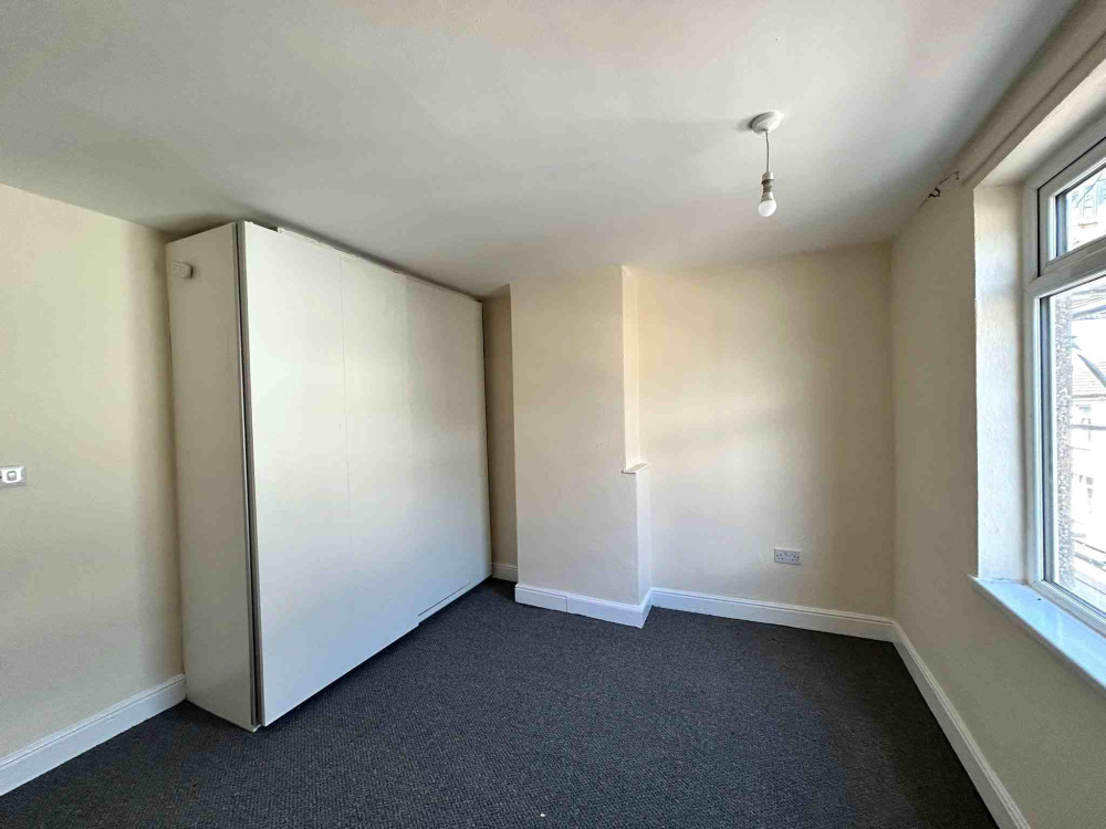 Lord Street, NG18 1HQ