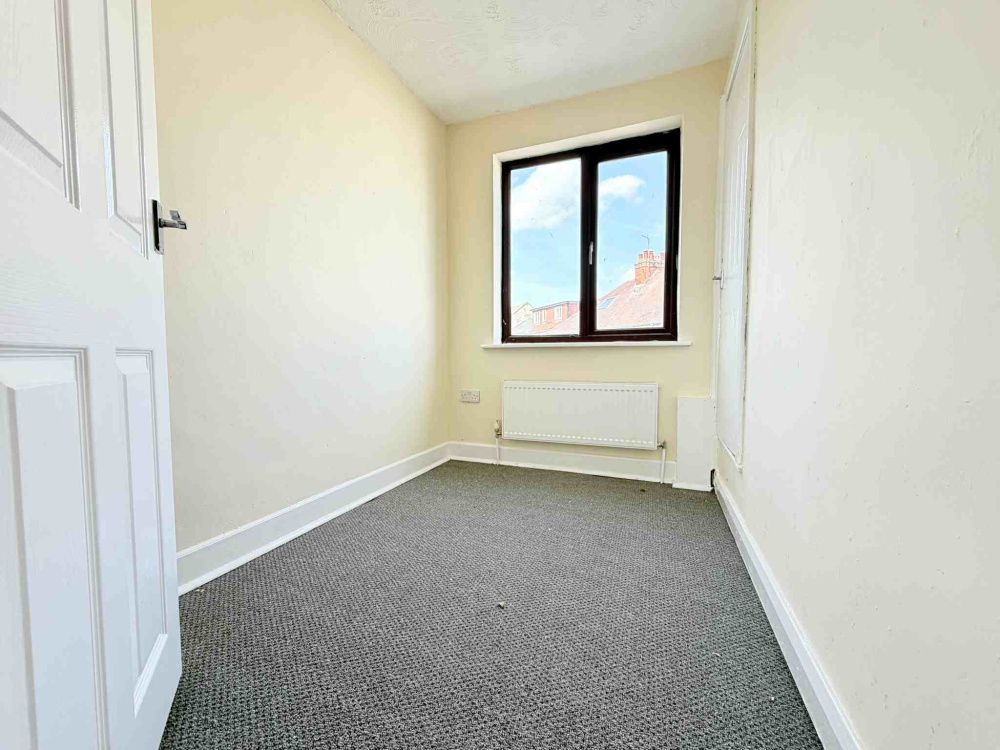 New Lane, NG17 3GD