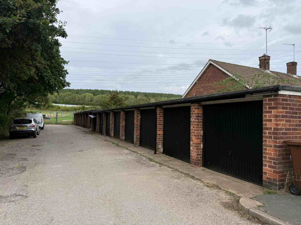 Garage 1