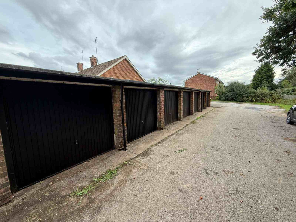 Garage 1