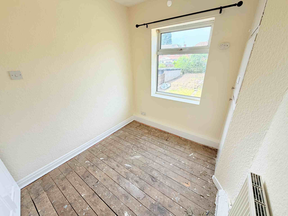 Robin Hood Road, NG21 0ST