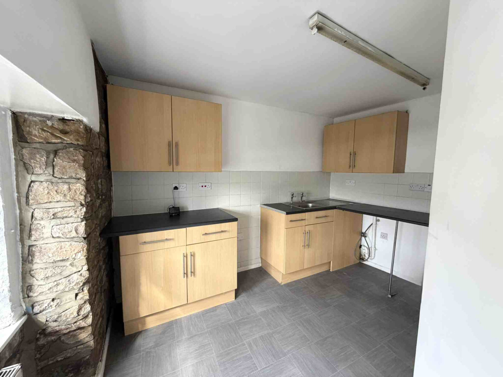 a, Ratcliffe Gate, NG18 2JA