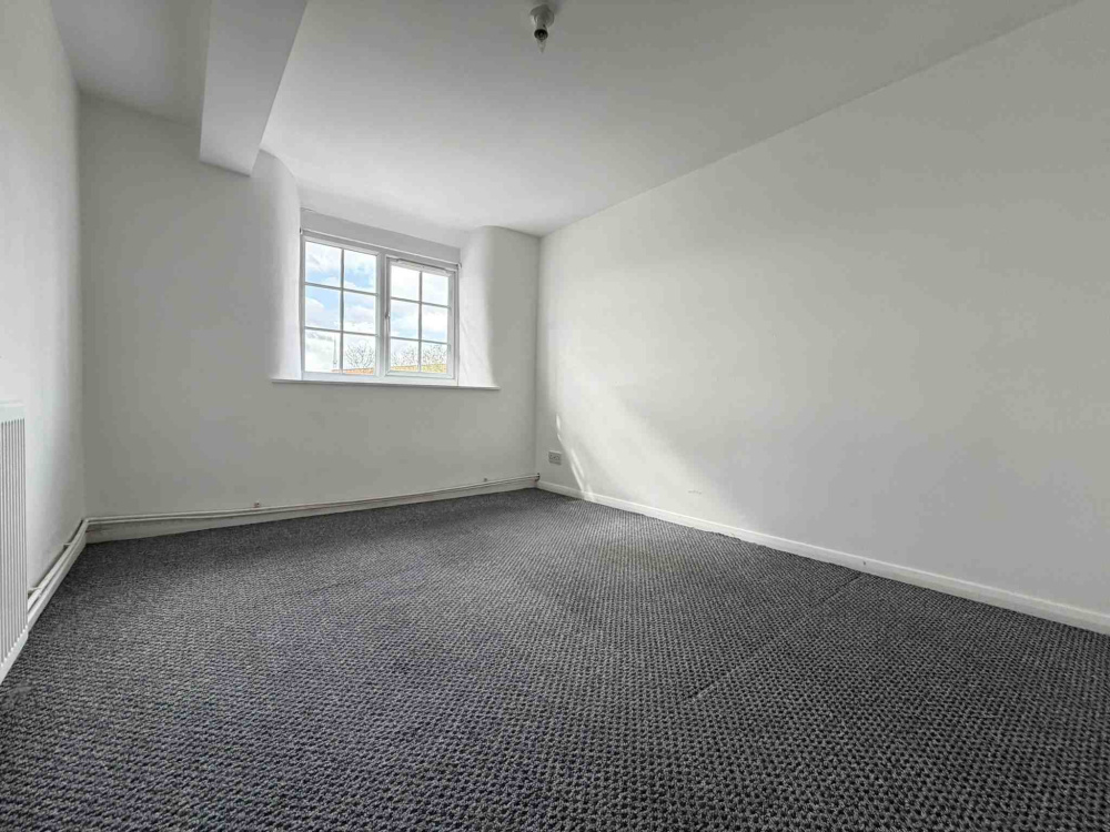 a, Ratcliffe Gate, NG18 2JA