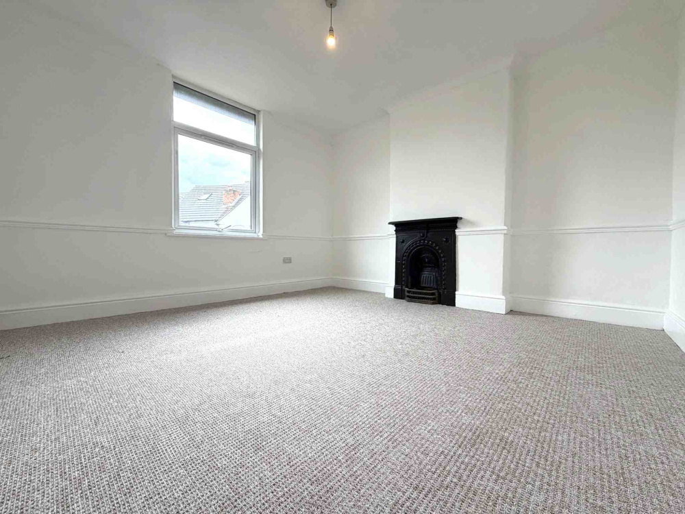 Titchfield Street, NG19 6AG