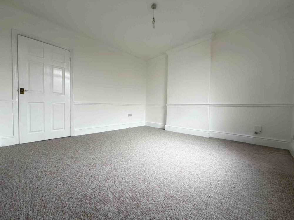 Titchfield Street, NG19 6AG