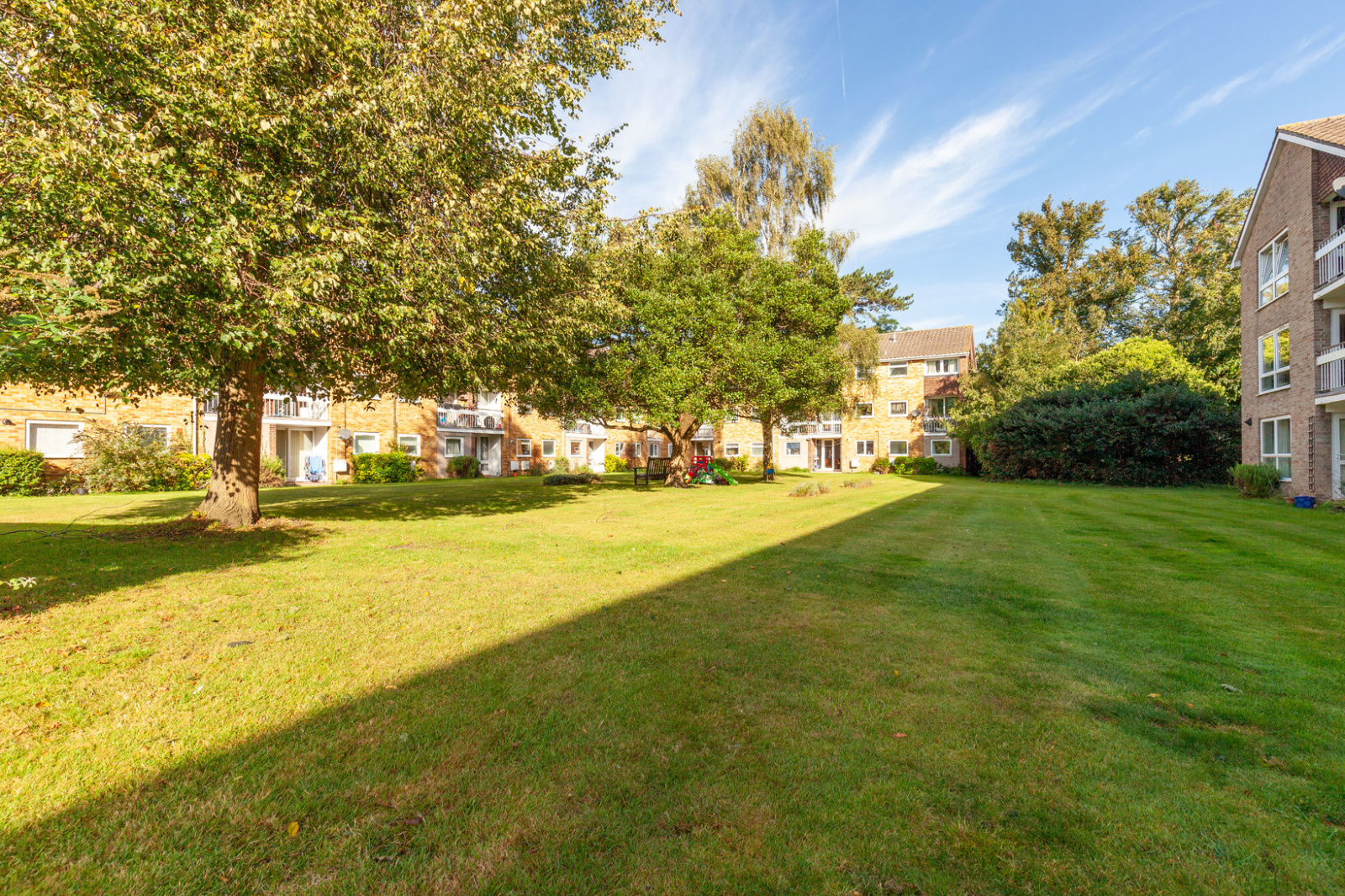 Pulker Close