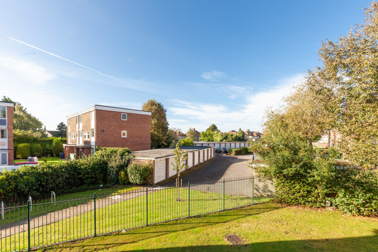 Pulker Close