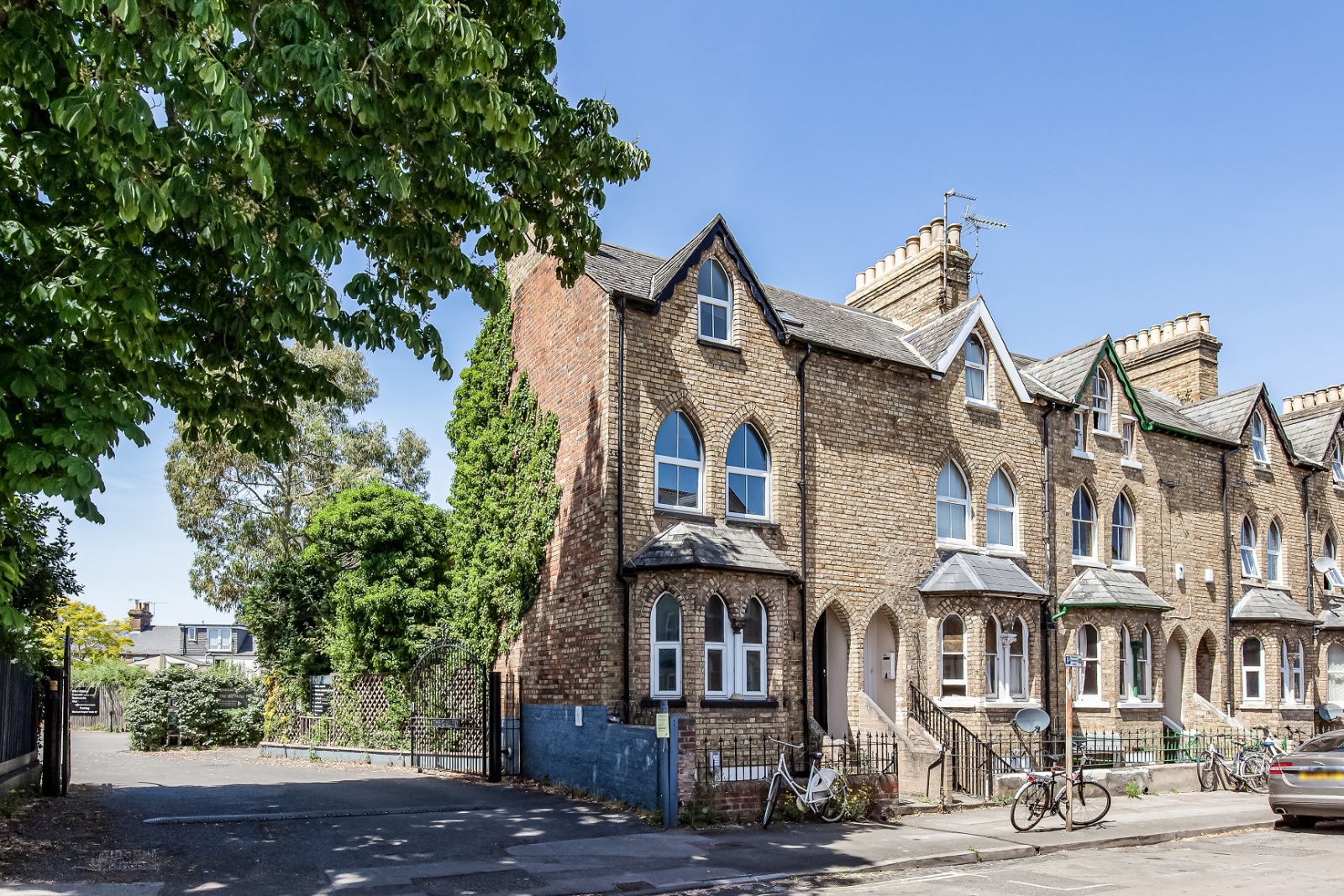 East Oxford Price 625000 Bedrooms 5