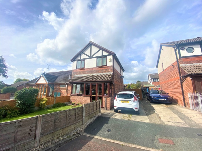 30 College Court Jones Cameron