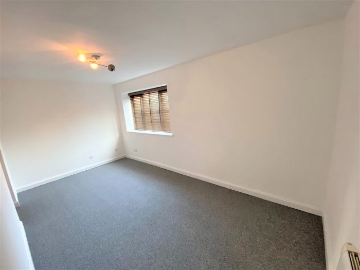 4 Rothwell Lodge Jones Cameron