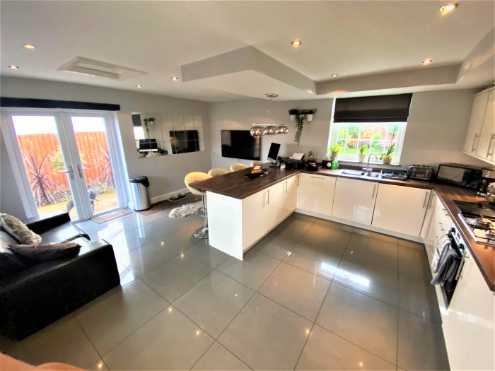 Castle Cottage Jones Cameron