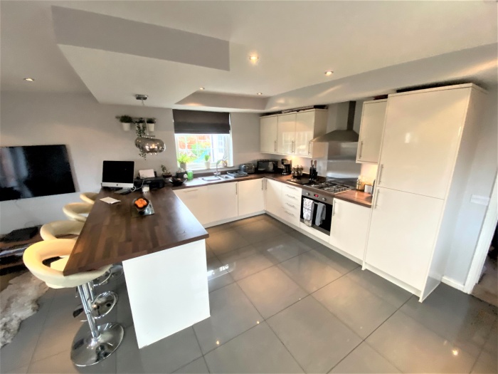 Castle Cottage Jones Cameron