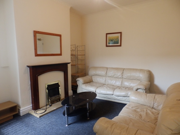 Room 4, 12 St Marks Road Jones Cameron