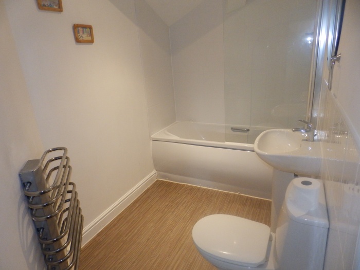 90 Greenside Jones Cameron