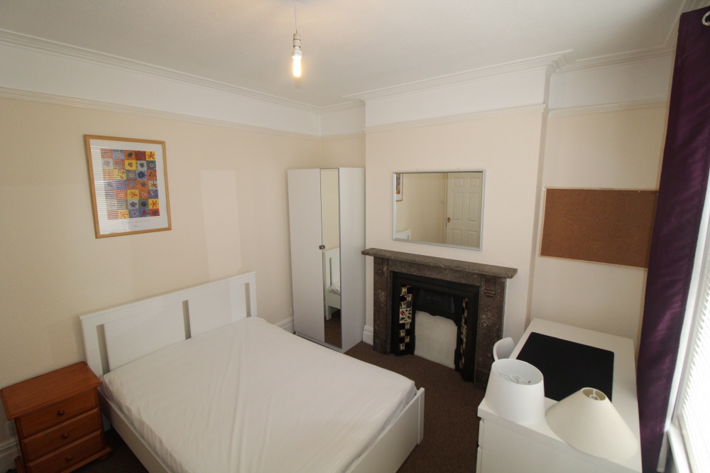 Longford Street, Derby,