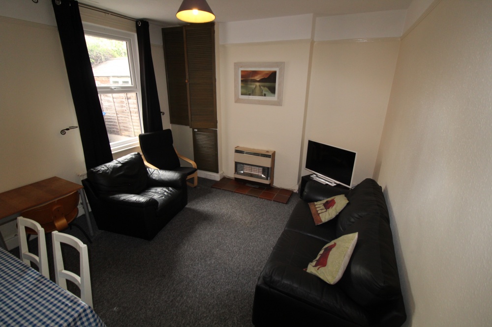 Longford Street, Derby,