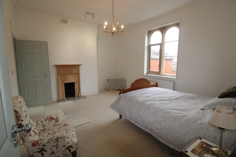 Wilson Street – house share
