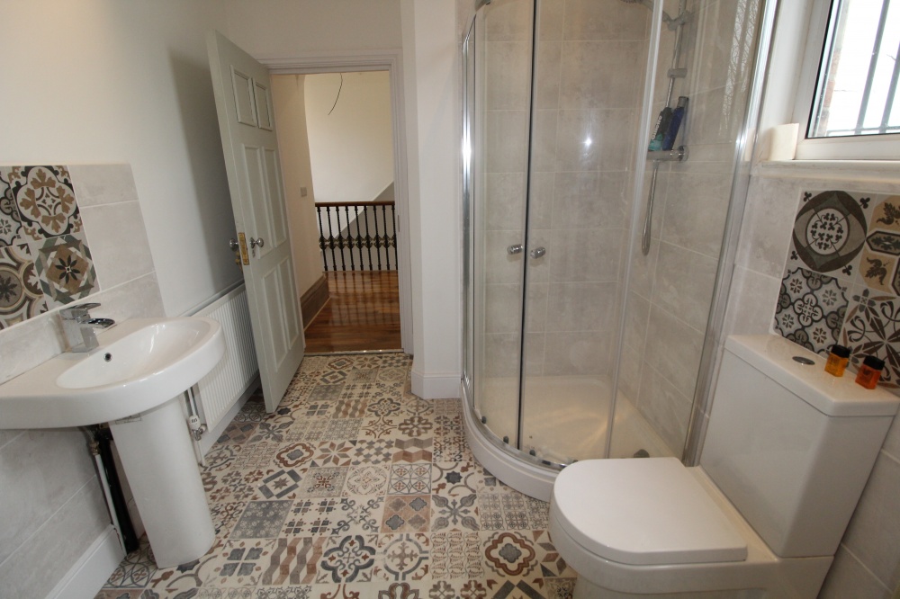 Wilson Street – house share