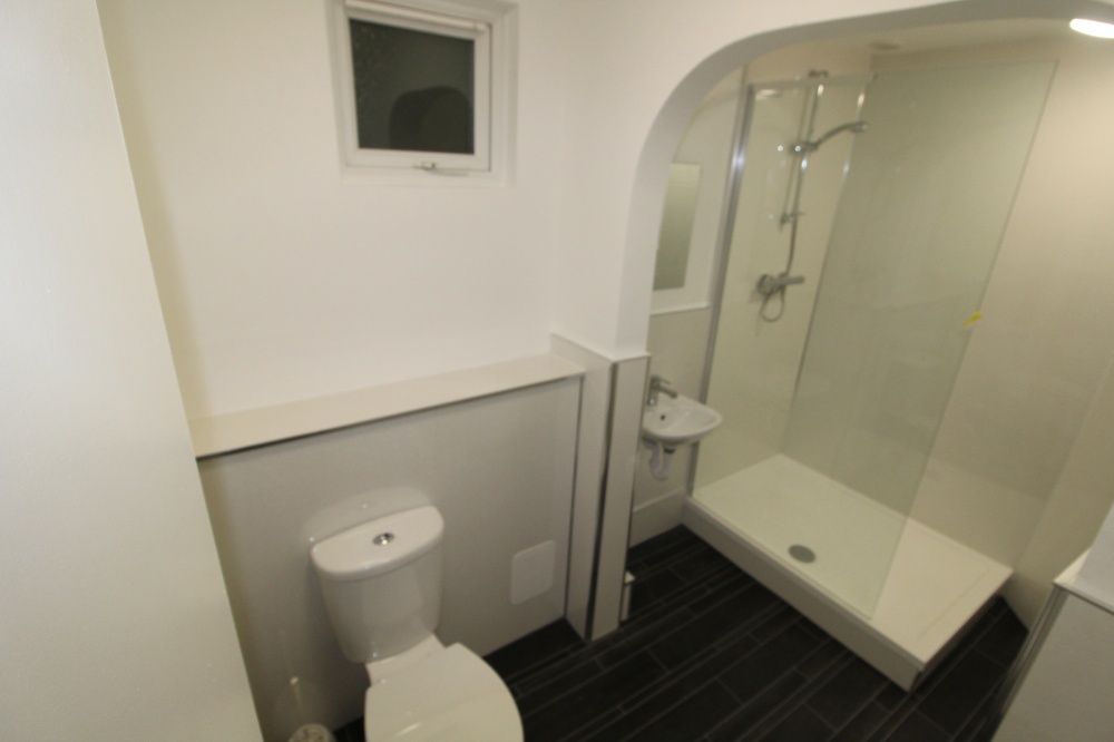 3 bed flat, Charnwood Street
