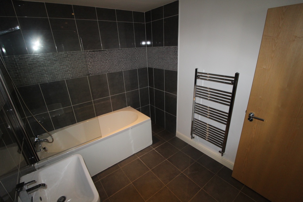 2 bed luxury City Centre apartment