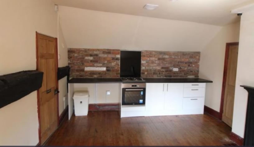 11A Brick Street