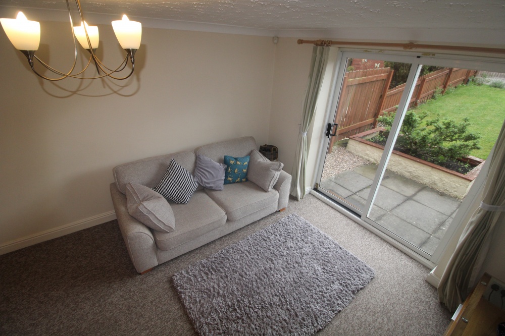 21 Maidwell close