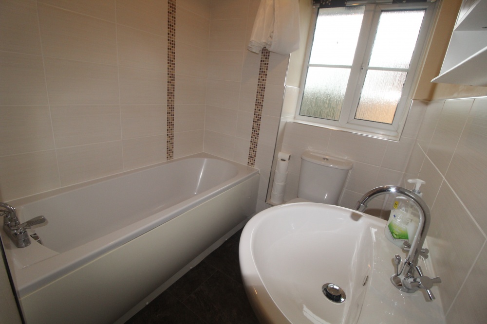21 Maidwell close