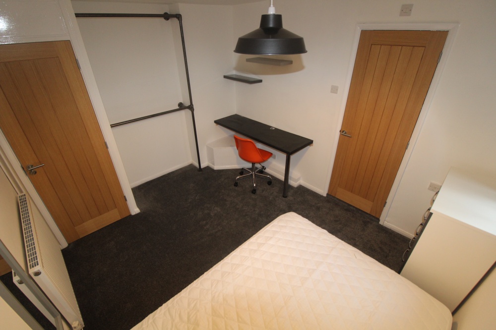 Handford Court